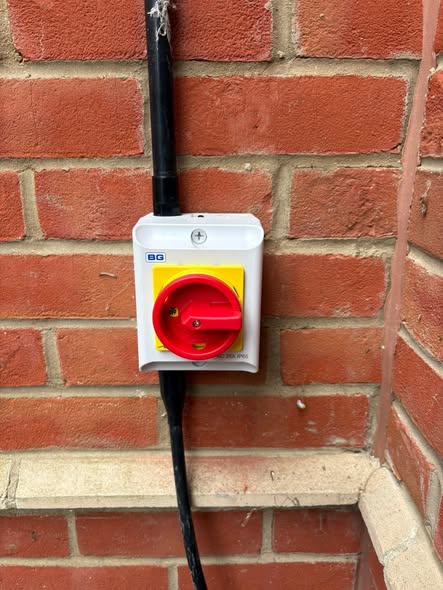 Fault finding and emergency call outs
